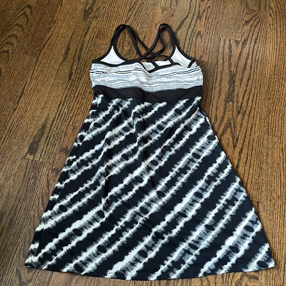 Lola small black and white summer dress - Picture 2 of 6